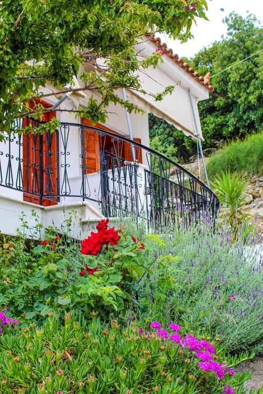 Guesthouse Lykourgos Mavrommátion Zewnętrze zdjęcie